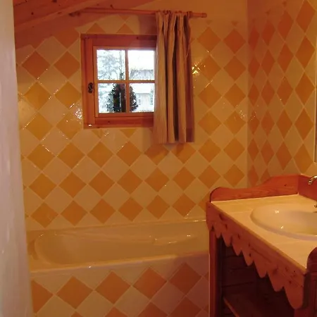 Altitude 1057 Chalé *