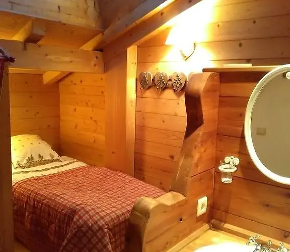 Altitude 1057 Шамони