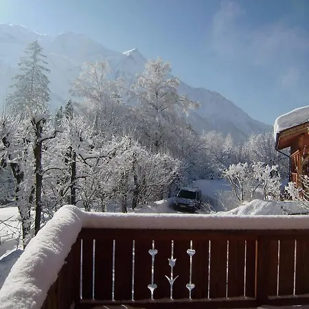 Chalet Altitude 1057