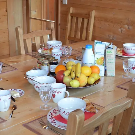 Chalet Altitude 1057 *