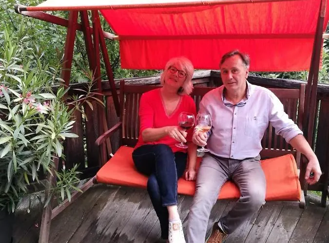 Altitude 1057 Horská chata *